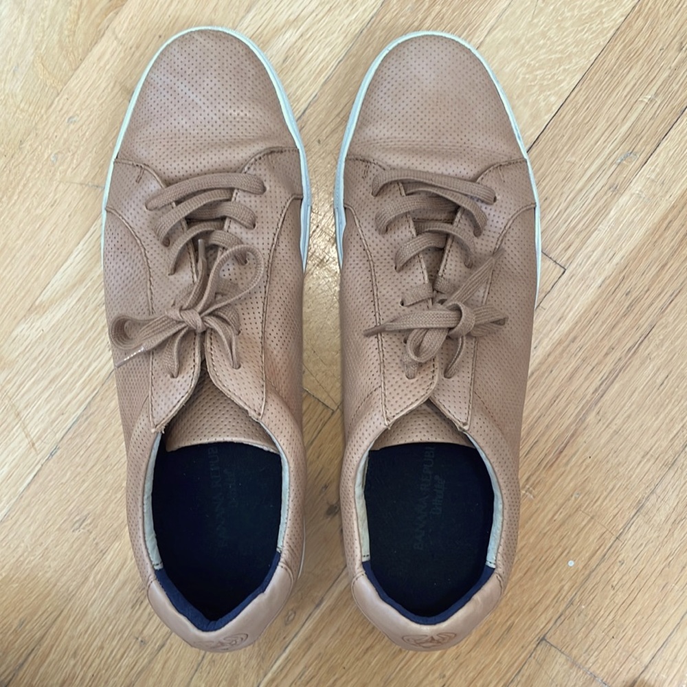 Banana Republic Nicklas Leather Sneakers - Picture 4 of 4